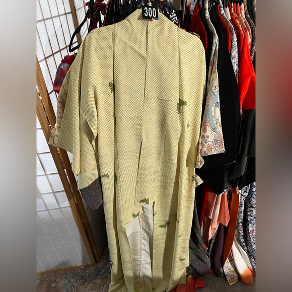 Kimono Robe #300 - Picture 1 of 2